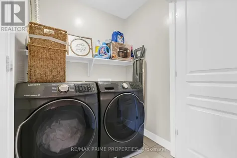 1149 Beckett Crescent Ottawa ON K2S 0Z2