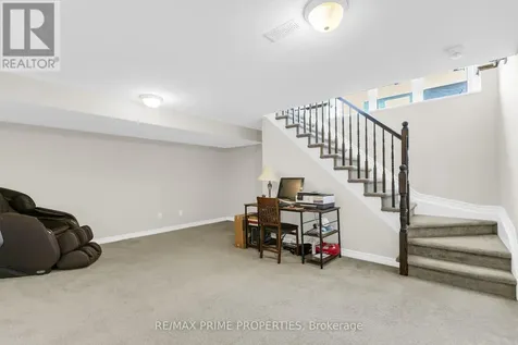 1149 Beckett Crescent Ottawa ON K2S 0Z2