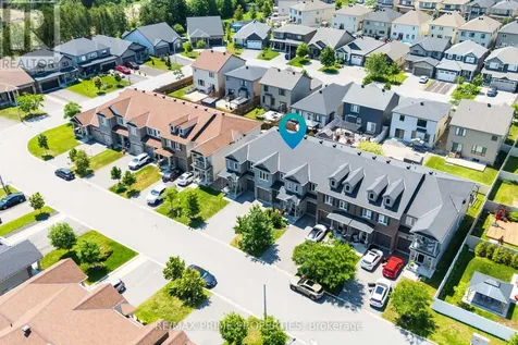 1149 Beckett Crescent Ottawa ON K2S 0Z2
