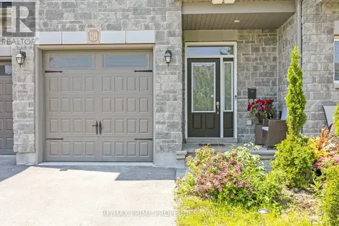 1149 Beckett Crescent Ottawa ON K2S 0Z2