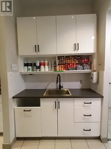 2121 Carling Avenue Ottawa ON K2A 1H2