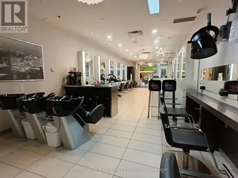 2121 Carling Avenue Ottawa ON K2A 1H2
