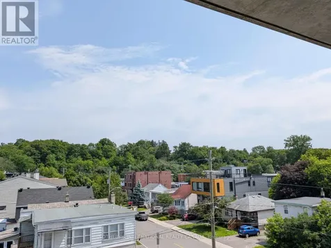 7 Marquette Avenue Ottawa ON K1L 8A7