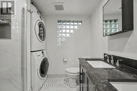 518 Hilson Avenue Ottawa ON K1Z 6C8
