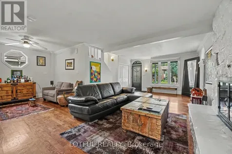 518 Hilson Avenue Ottawa ON K1Z 6C8