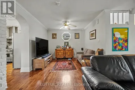 518 Hilson Avenue Ottawa ON K1Z 6C8