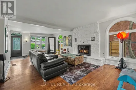 518 Hilson Avenue Ottawa ON K1Z 6C8