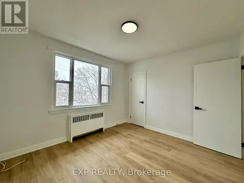 839 Kirkwood Avenue Ottawa ON K1Z 5Y1
