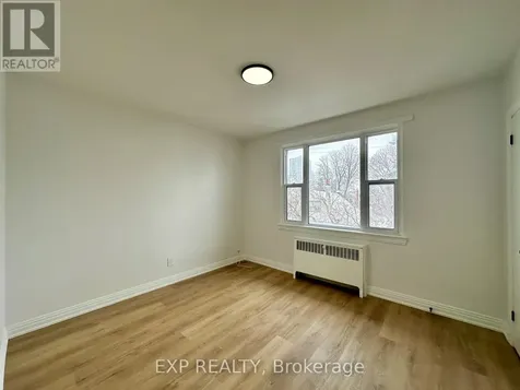 839 Kirkwood Avenue Ottawa ON K1Z 5Y1