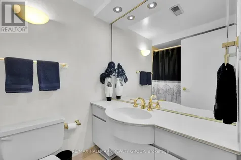 151 Bay Street Ottawa ON K1R 7T2