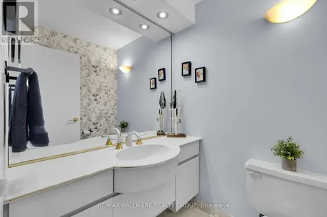 151 Bay Street Ottawa ON K1R 7T2
