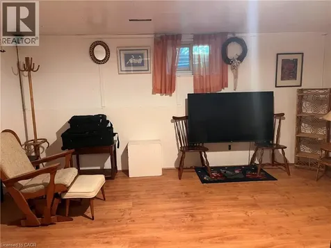 1199 Nottingham Avenue Burlington ON L7P 2R5