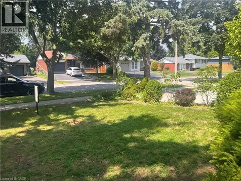 1199 Nottingham Avenue Burlington ON L7P 2R5