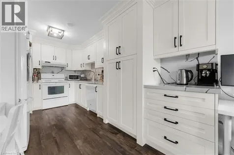1225 North Shore Boulevard East Burlington ON L7S 1Z6