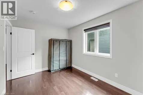 121 Dallan Drive Guelph ON N1L 0N3