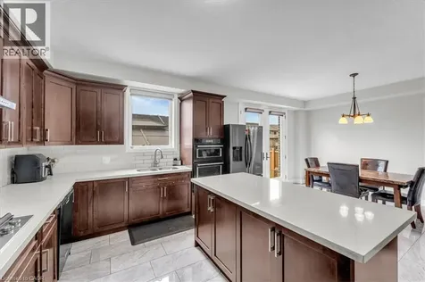 121 Dallan Drive Guelph ON N1L 0N3