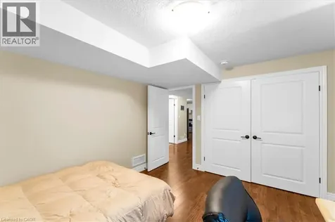 121 Dallan Drive Guelph ON N1L 0N3