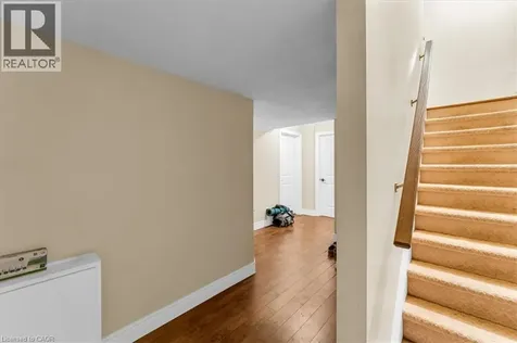 121 Dallan Drive Guelph ON N1L 0N3
