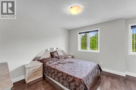 121 Dallan Drive Guelph ON N1L 0N3