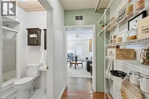 35 Chatham Street Hamilton ON L8P 2B3