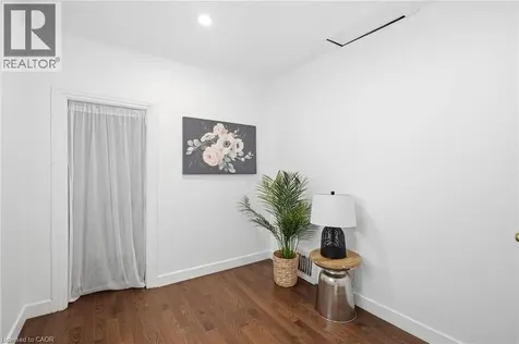 35 Chatham Street Hamilton ON L8P 2B3