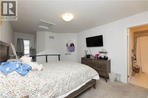 755 Linden Drive Cambridge ON N3H 0E4