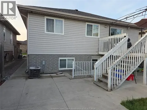 1509 Meridian Street Windsor ON N9G 3E5