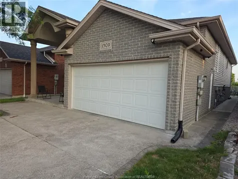 1509 Meridian Street Windsor ON N9G 3E5