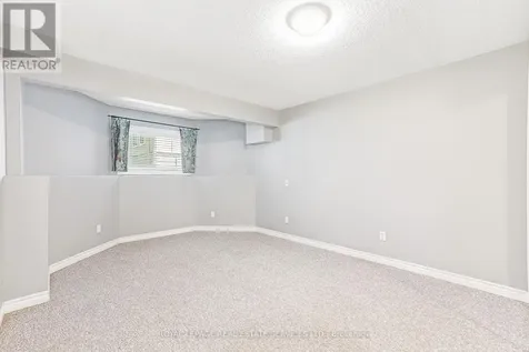 2 Alexandra Lane Wasaga Beach ON L9Z 1N5