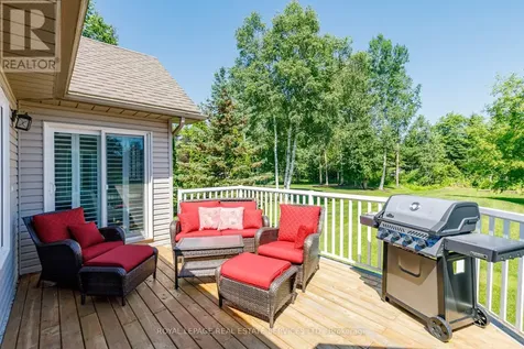 2 Alexandra Lane Wasaga Beach ON L9Z 1N5