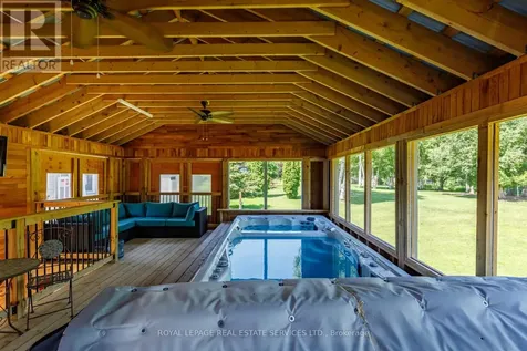 2 Alexandra Lane Wasaga Beach ON L9Z 1N5
