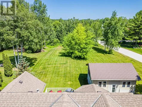 2 Alexandra Lane Wasaga Beach ON L9Z 1N5