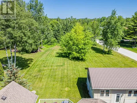 2 Alexandra Lane Wasaga Beach ON L9Z 1N5