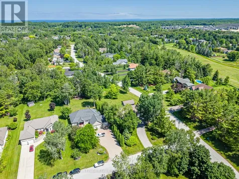 2 Alexandra Lane Wasaga Beach ON L9Z 1N5