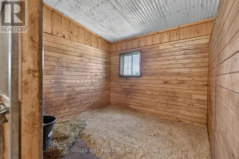564 8th Concession Road East Hamilton ON L0P 1B0