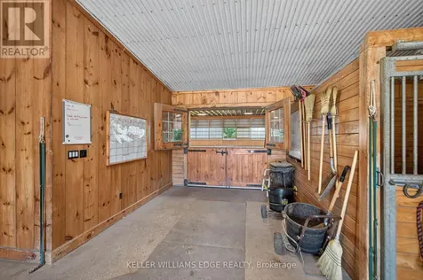 564 8th Concession Road East Hamilton ON L0P 1B0
