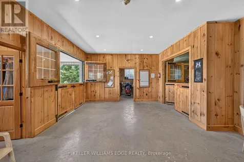 564 8th Concession Road East Hamilton ON L0P 1B0