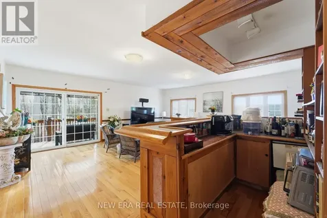 645 Hatton Avenue Selwyn ON K0L 1H0