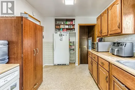 235 Tenth Avenue Lively ON P3Y 1M6