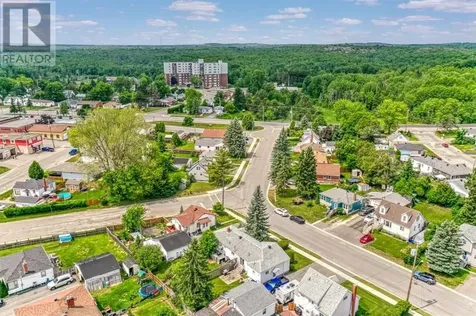 235 Tenth Avenue Lively ON P3Y 1M6