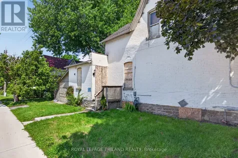 54 St Catharine Street St. Thomas ON N5P 2W1