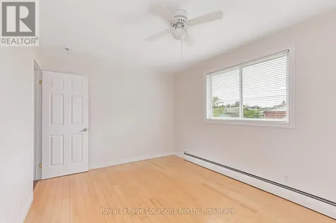 594 Oak Street Collingwood ON L9Y 2Z1