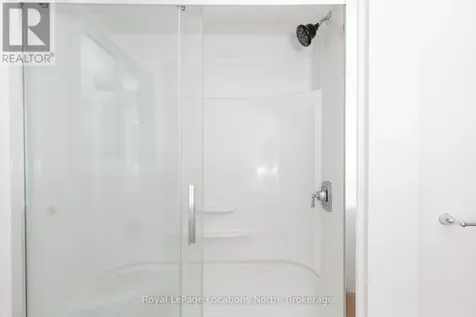 594 Oak Street Collingwood ON L9Y 2Z1