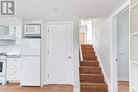 594 Oak Street Collingwood ON L9Y 2Z1
