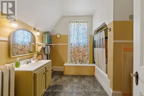 131 Huron Street Stratford ON N5A 5S7