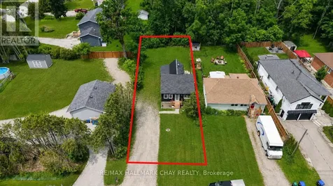 8 Myrtle Avenue Oro-medonte ON L0L 1T0