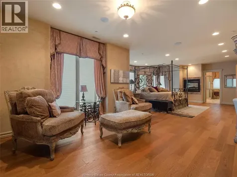 318 Crystal Bay Drive Amherstburg ON N9V 4A6