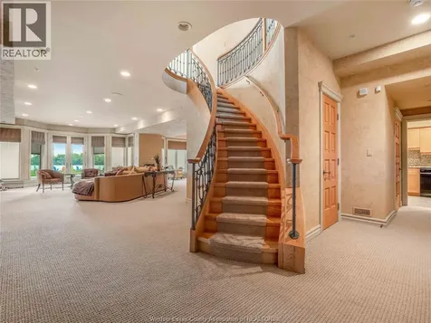 318 Crystal Bay Drive Amherstburg ON N9V 4A6