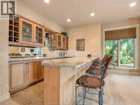 318 Crystal Bay Drive Amherstburg ON N9V 4A6
