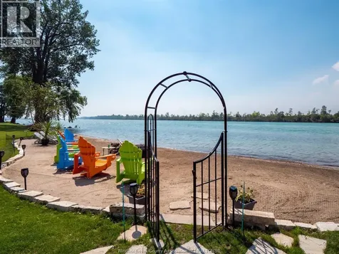 318 Crystal Bay Drive Amherstburg ON N9V 4A6